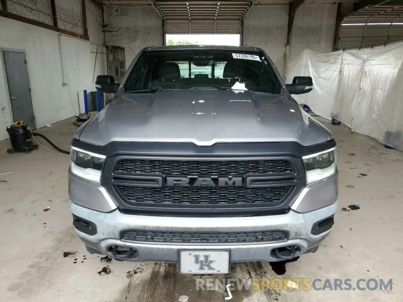 5 Photograph of a damaged car 1C6SRFFT5MN597004 RAM 1500 2021