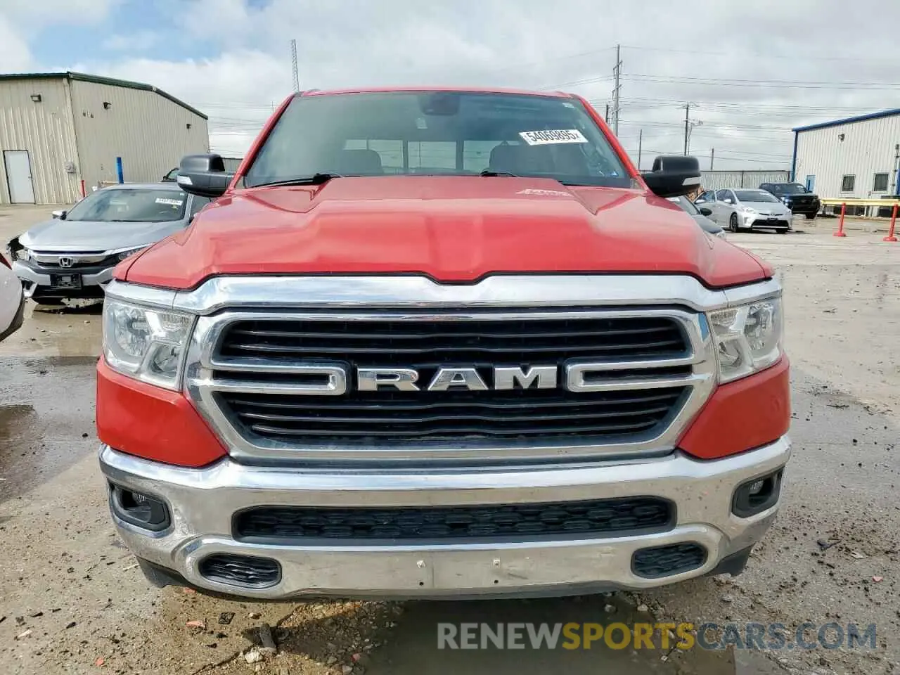 5 Photograph of a damaged car 1C6SRFFT5MN626369 RAM 1500 2021