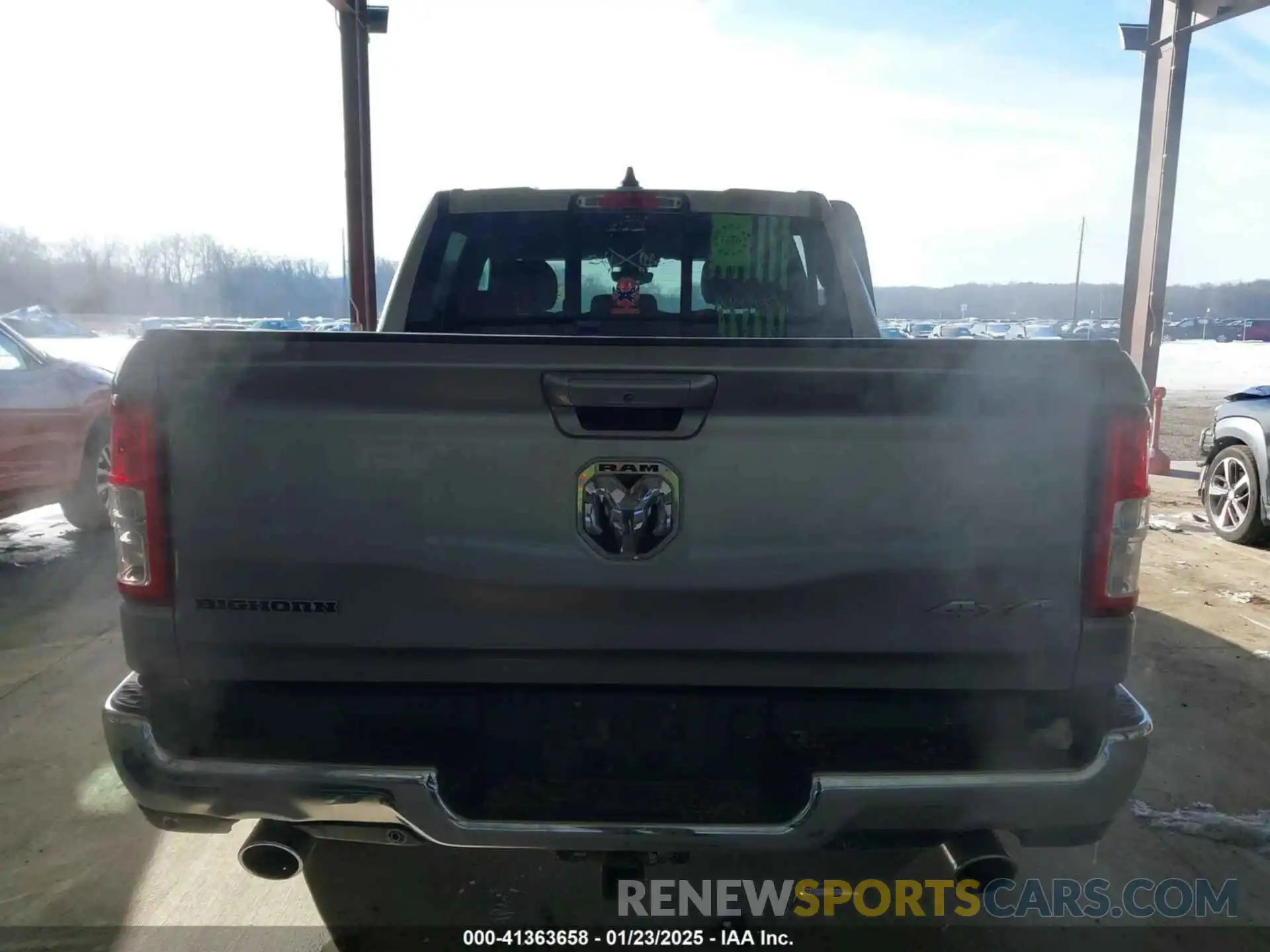 16 Photograph of a damaged car 1C6SRFFT5MN637176 RAM 1500 2021