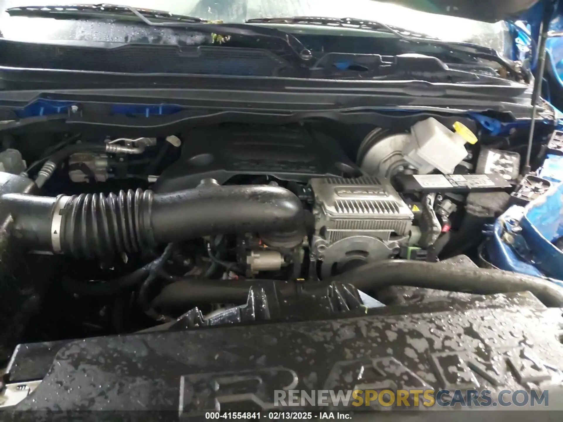 10 Photograph of a damaged car 1C6SRFFT6MN520691 RAM 1500 2021