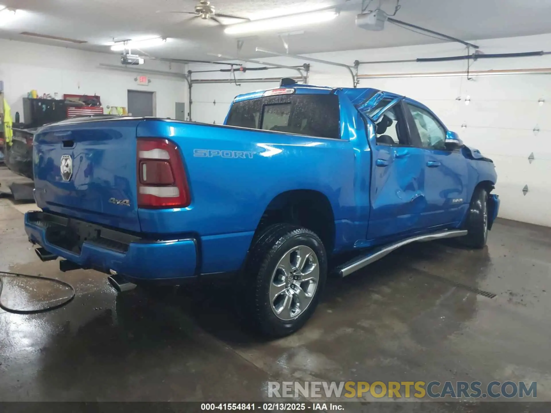 4 Photograph of a damaged car 1C6SRFFT6MN520691 RAM 1500 2021