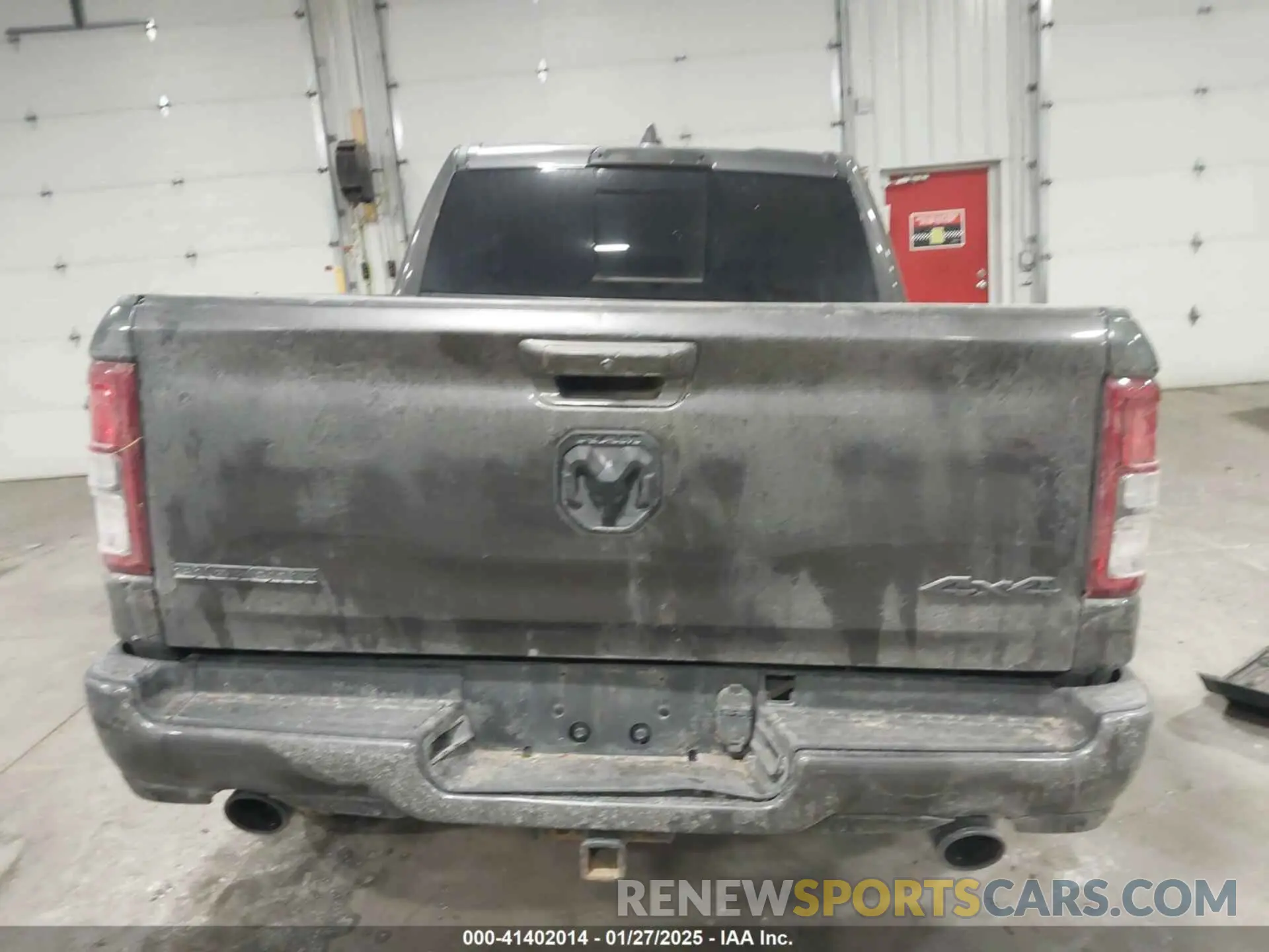 15 Photograph of a damaged car 1C6SRFFT6MN675158 RAM 1500 2021