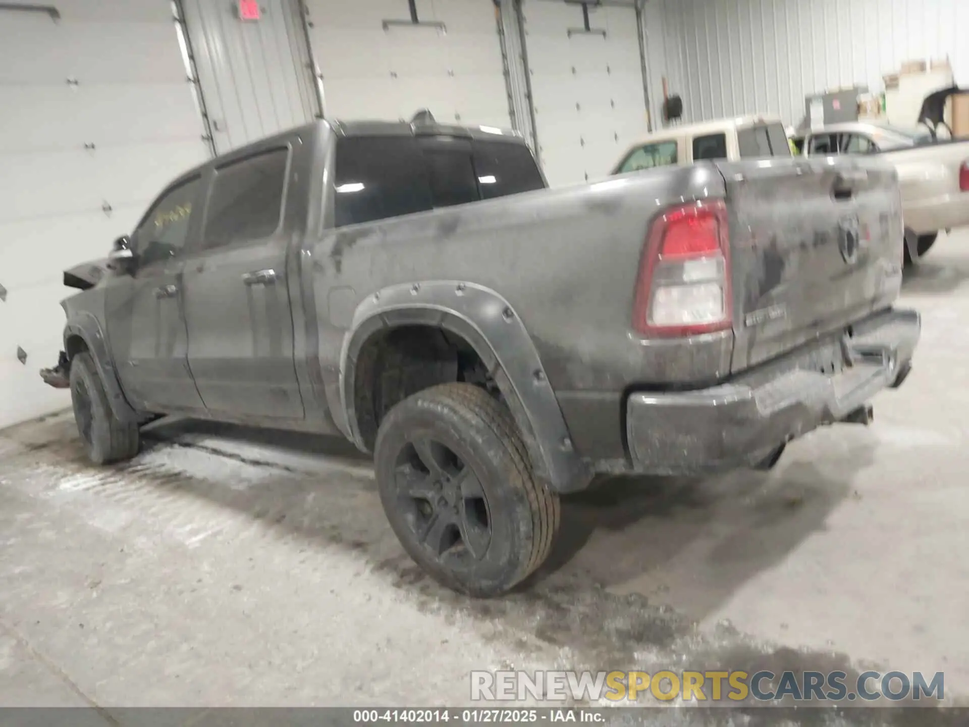 3 Photograph of a damaged car 1C6SRFFT6MN675158 RAM 1500 2021