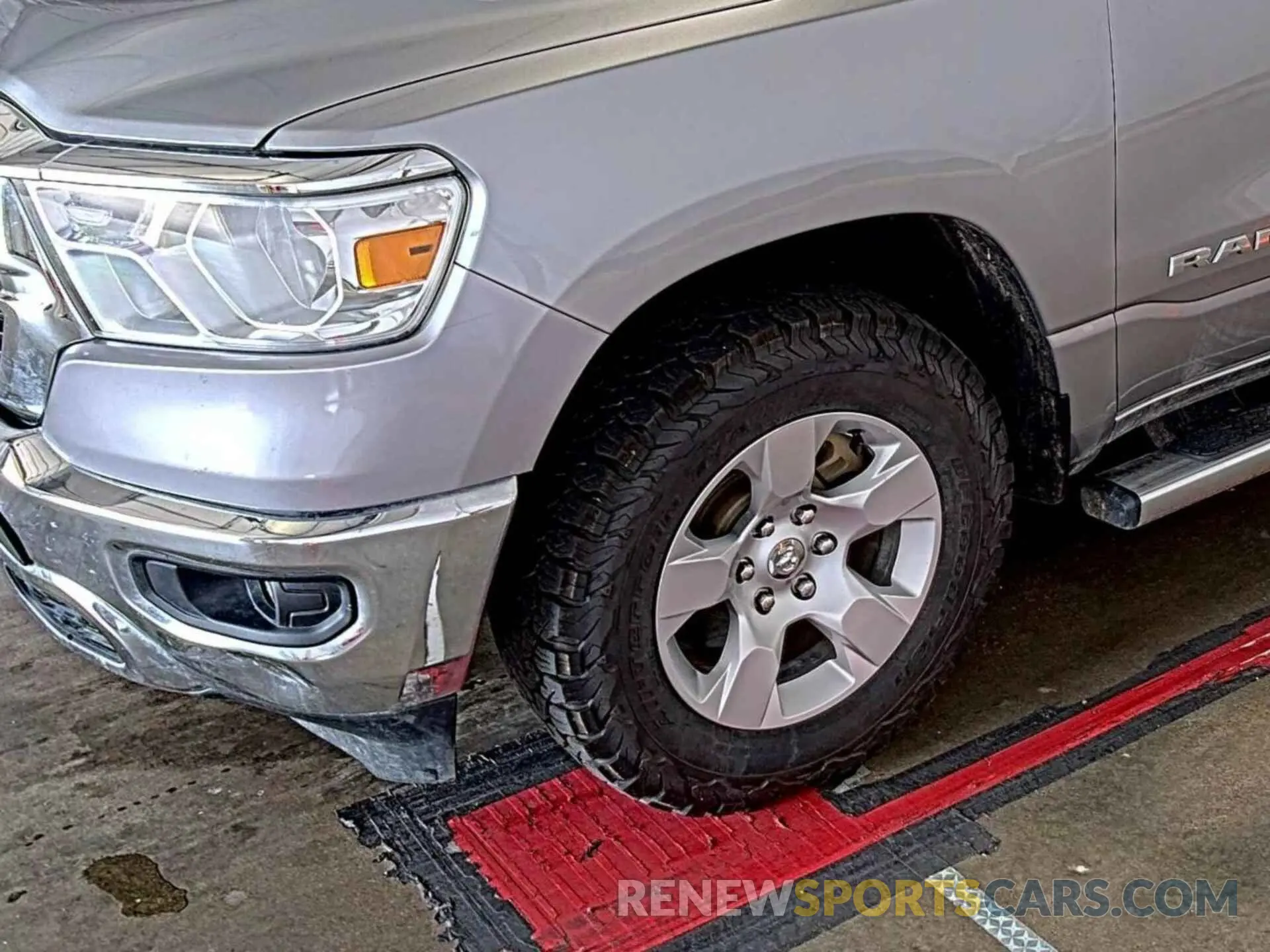 16 Photograph of a damaged car 1C6SRFFT6MN714623 RAM 1500 2021