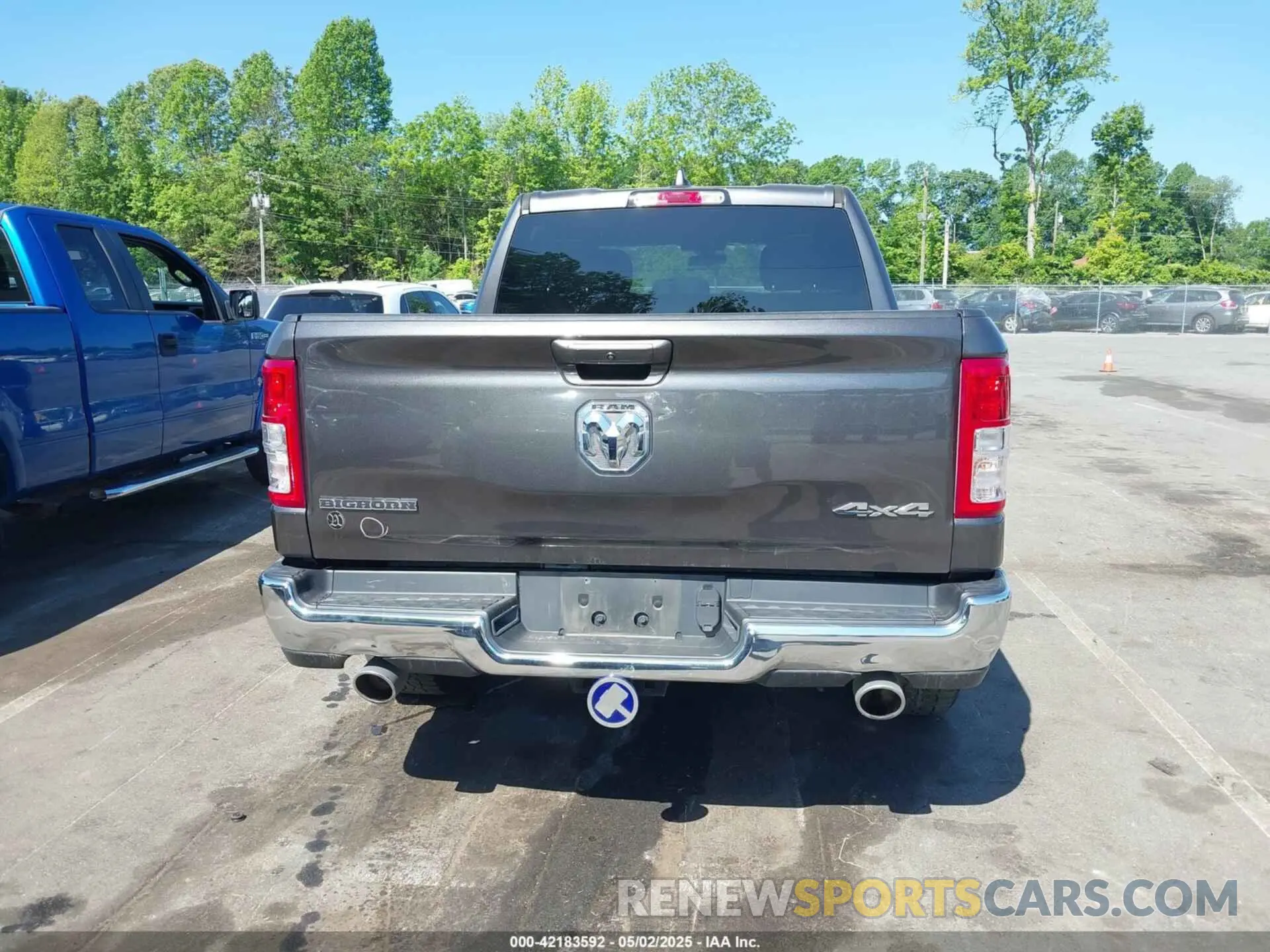 16 Photograph of a damaged car 1C6SRFFT7MN620668 RAM 1500 2021