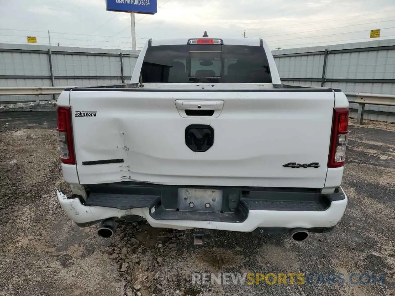 6 Photograph of a damaged car 1C6SRFFT8MN586451 RAM 1500 2021