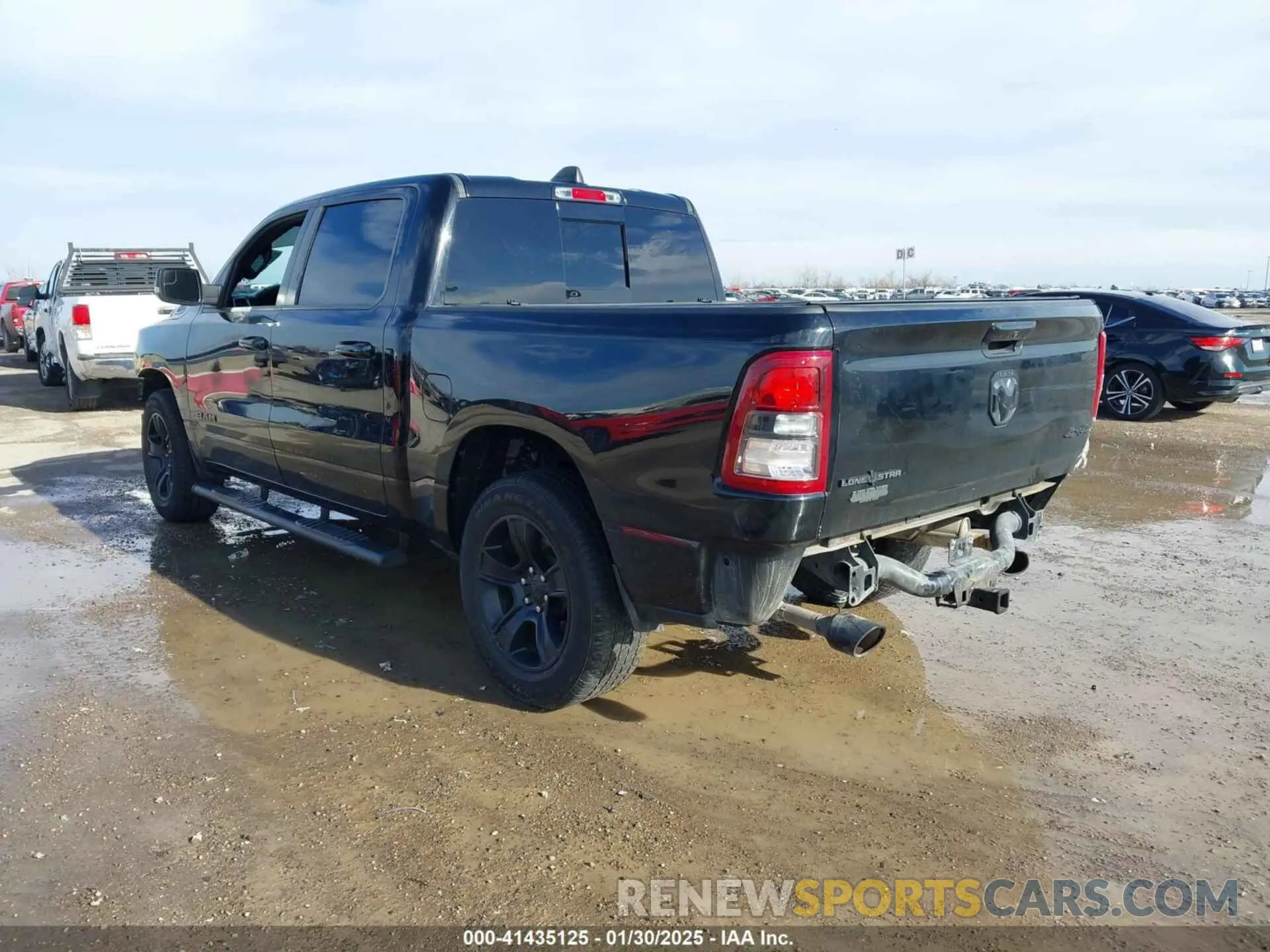3 Photograph of a damaged car 1C6SRFFT8MN637530 RAM 1500 2021