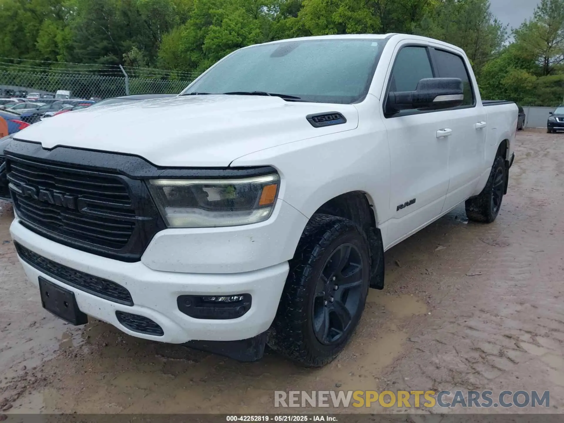 6 Photograph of a damaged car 1C6SRFFT9MN534553 RAM 1500 2021