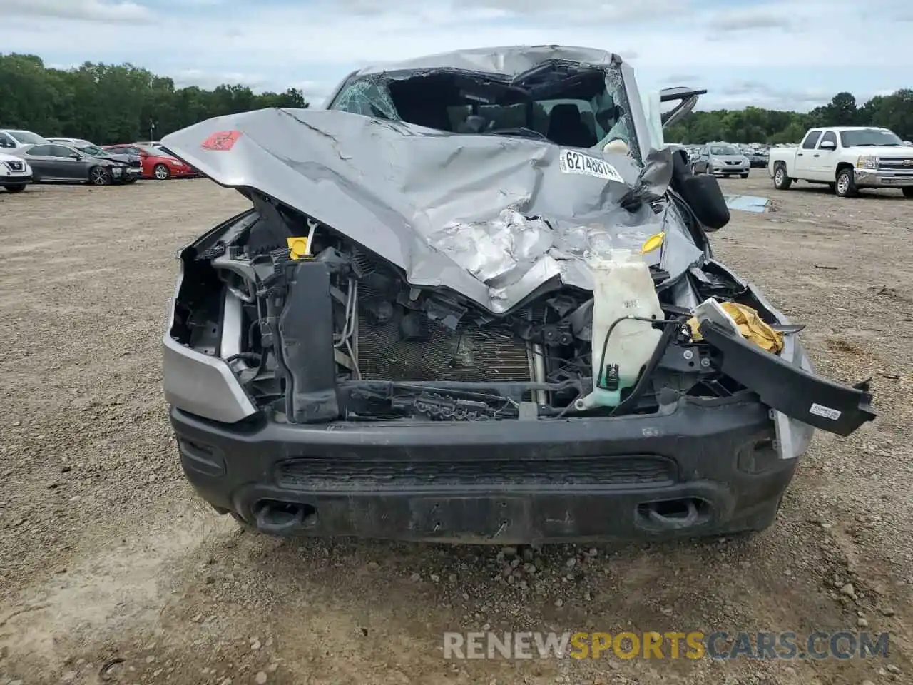 5 Photograph of a damaged car 1C6SRFFT9MN557167 RAM 1500 2021