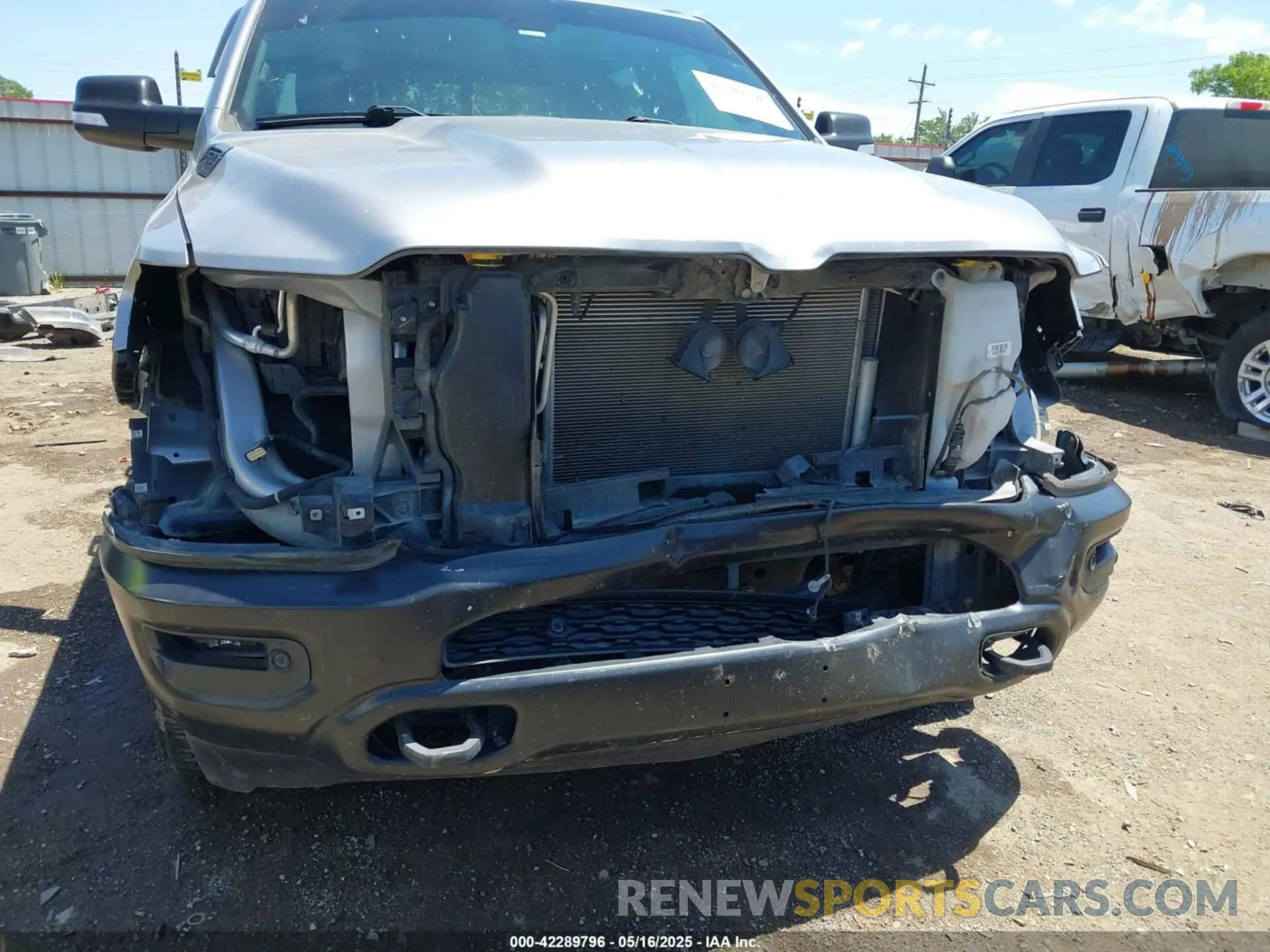 6 Photograph of a damaged car 1C6SRFFT9MN577936 RAM 1500 2021
