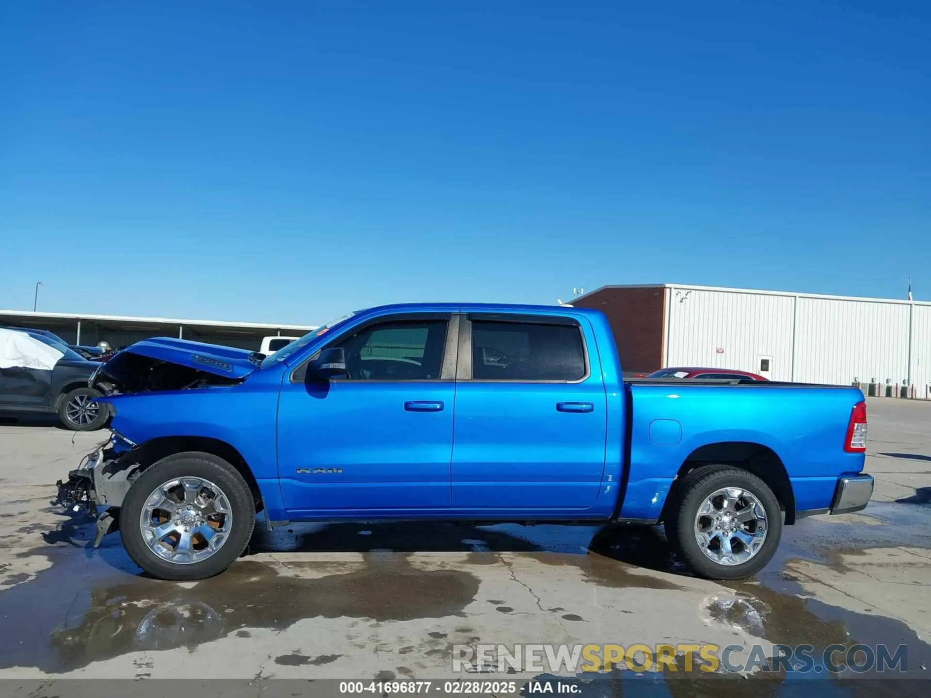 15 Photograph of a damaged car 1C6SRFFT9MN643370 RAM 1500 2021