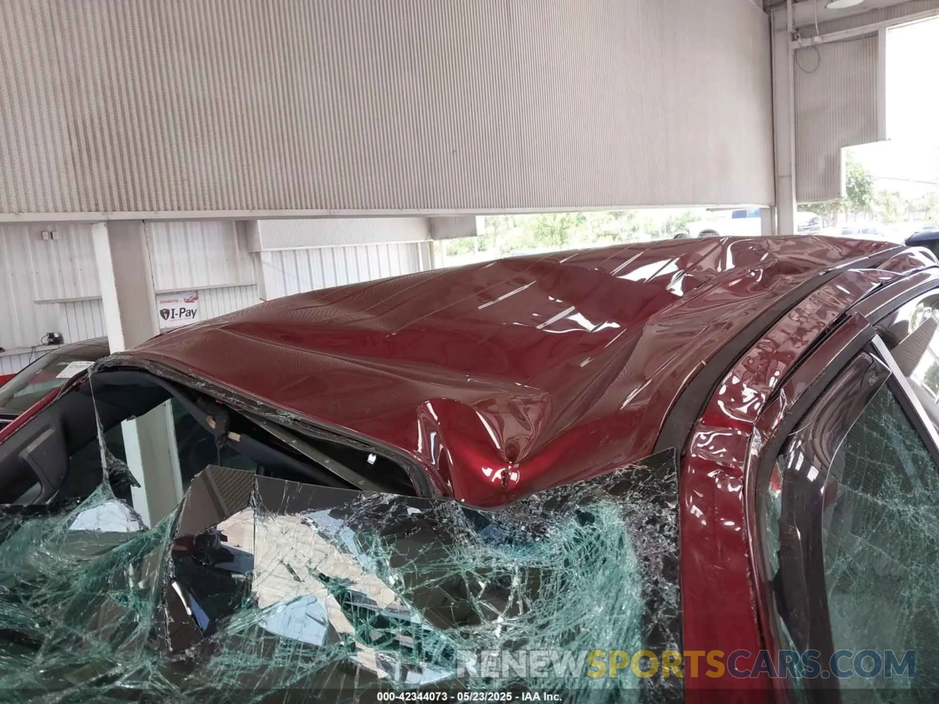 6 Photograph of a damaged car 1C6SRFFT9MN676871 RAM 1500 2021
