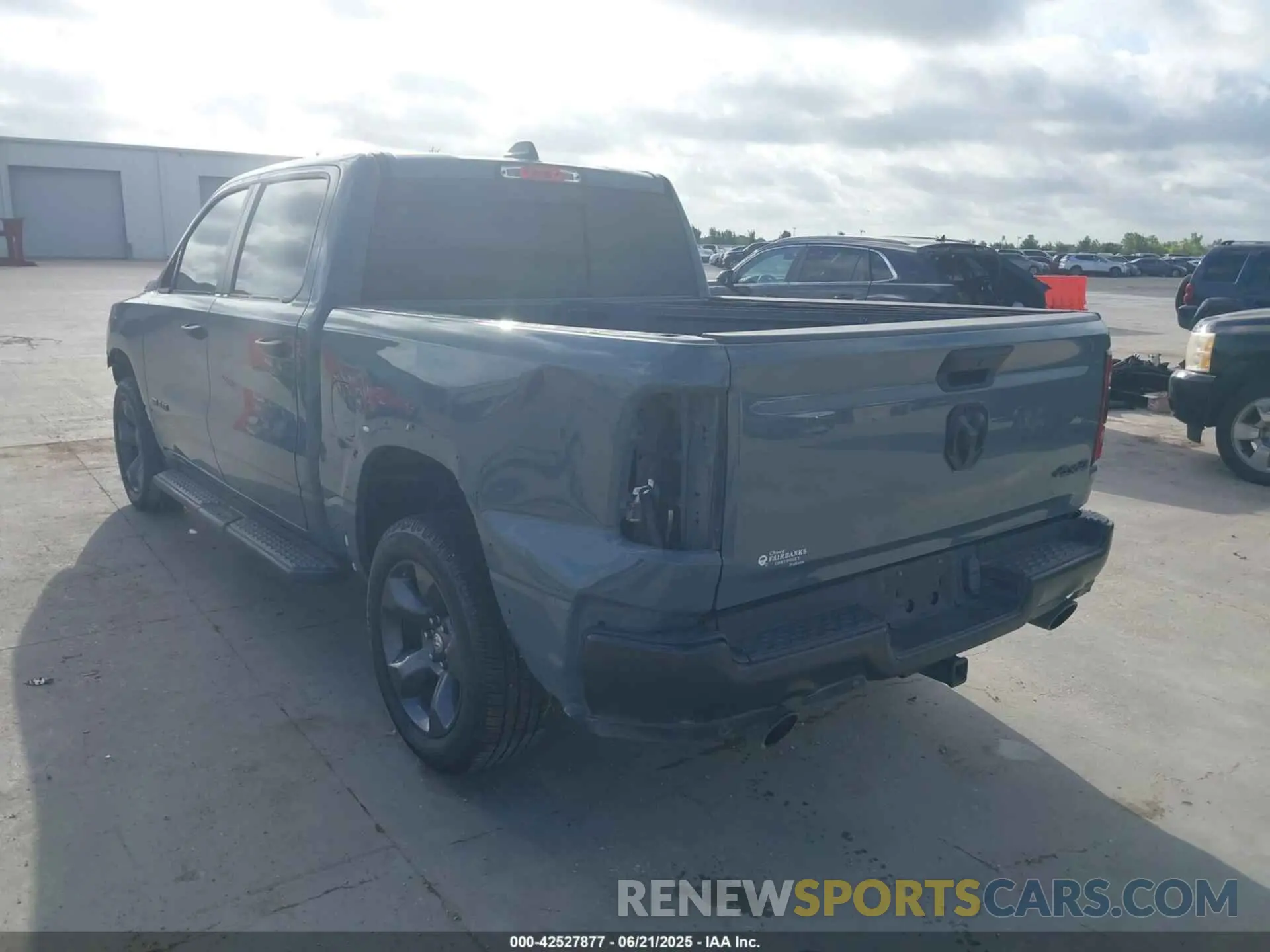 3 Photograph of a damaged car 1C6SRFFTXMN558862 RAM 1500 2021