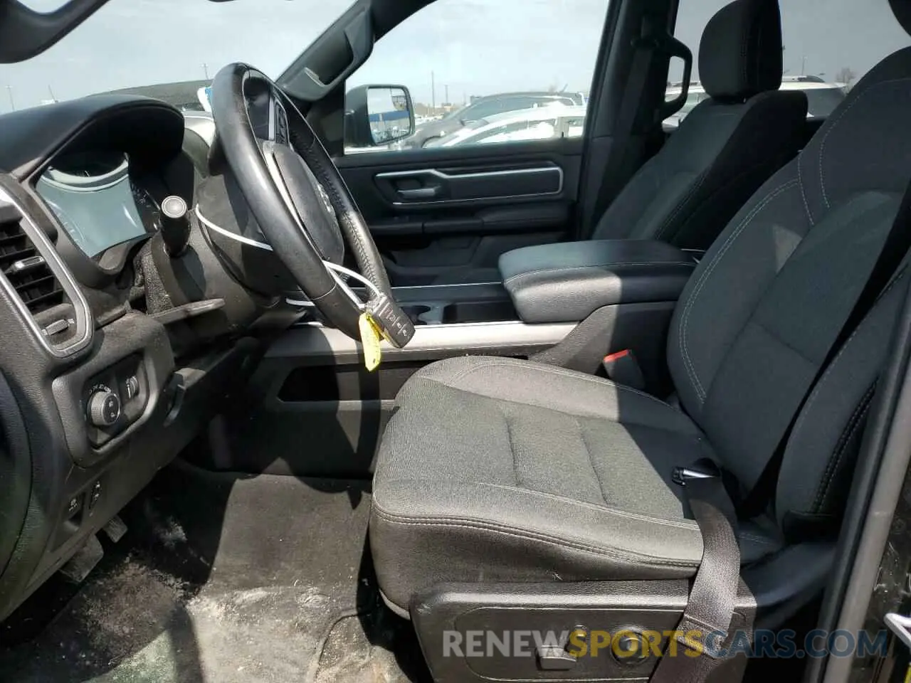 7 Photograph of a damaged car 1C6SRFFTXMN642017 RAM 1500 2021