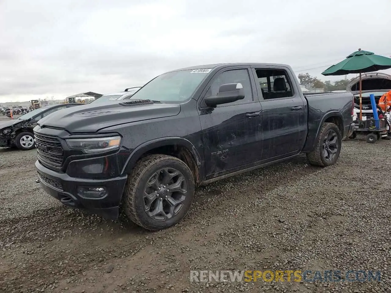 1 Photograph of a damaged car 1C6SRFHM1MN748538 RAM 1500 2021