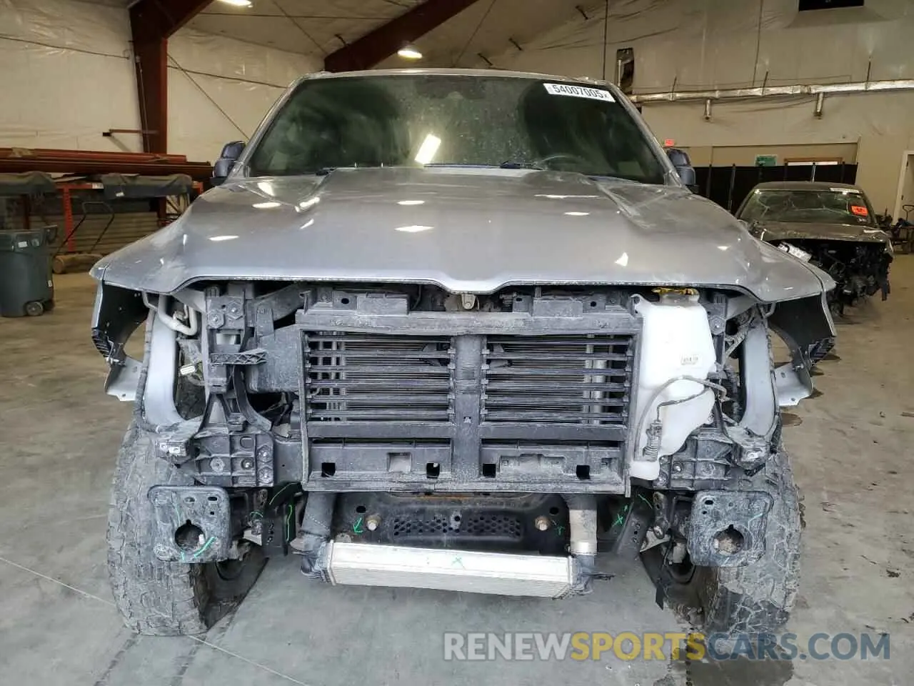5 Photograph of a damaged car 1C6SRFHM4MN819425 RAM 1500 2021