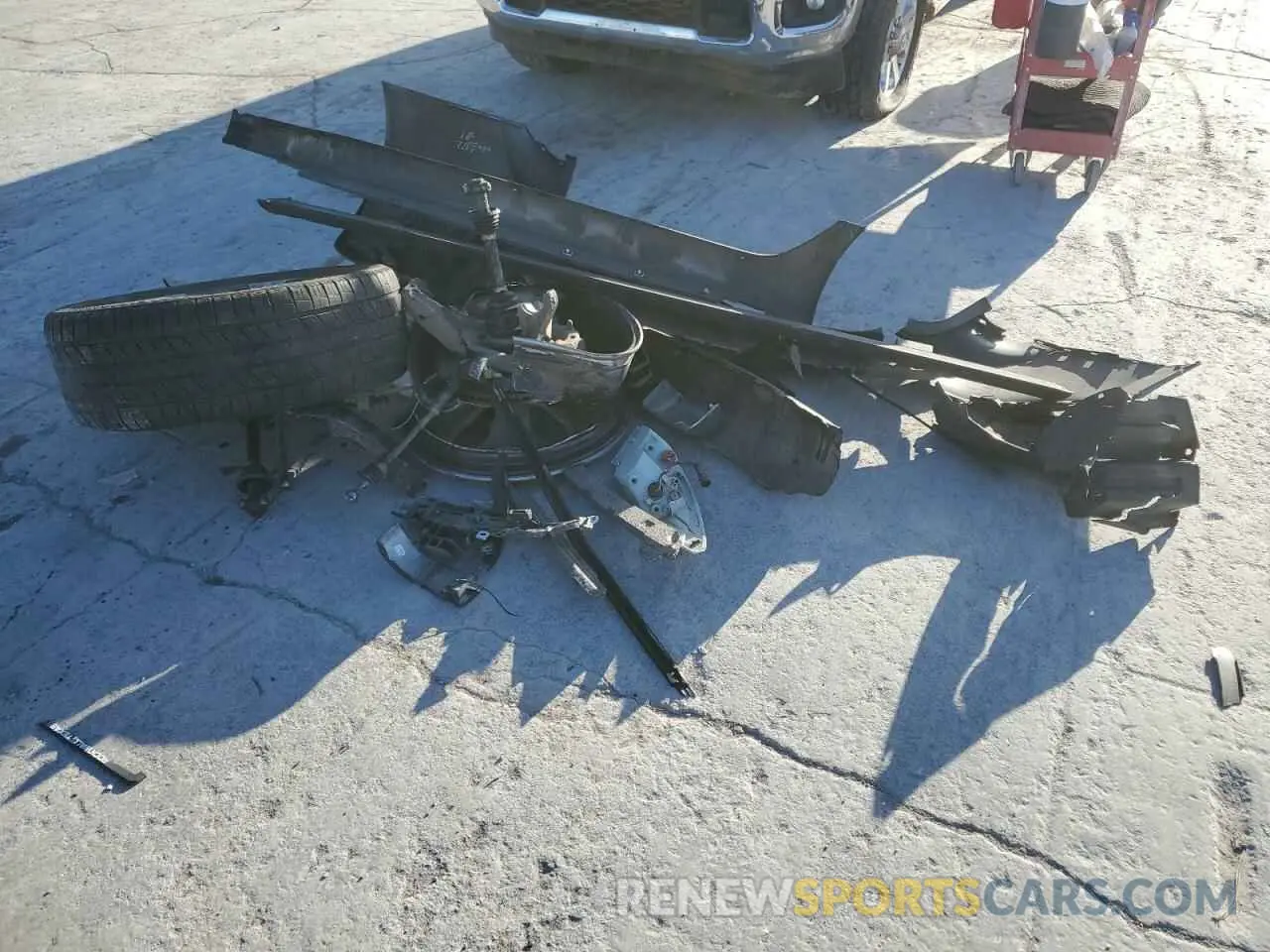 13 Photograph of a damaged car 1C6SRFHMXMN790741 RAM 1500 2021