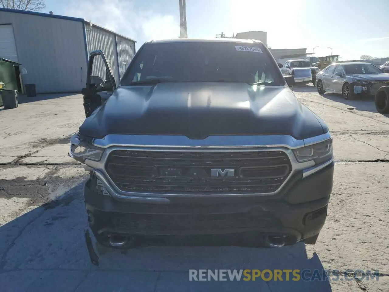 5 Photograph of a damaged car 1C6SRFHMXMN790741 RAM 1500 2021