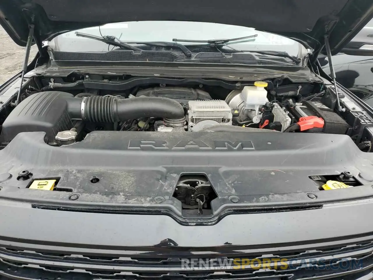 11 Photograph of a damaged car 1C6SRFHT4MN624920 RAM 1500 2021
