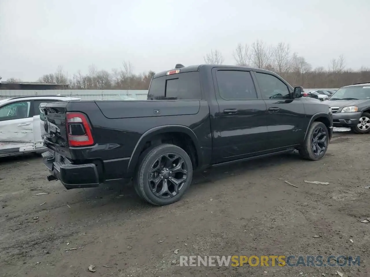 3 Photograph of a damaged car 1C6SRFHT4MN624920 RAM 1500 2021