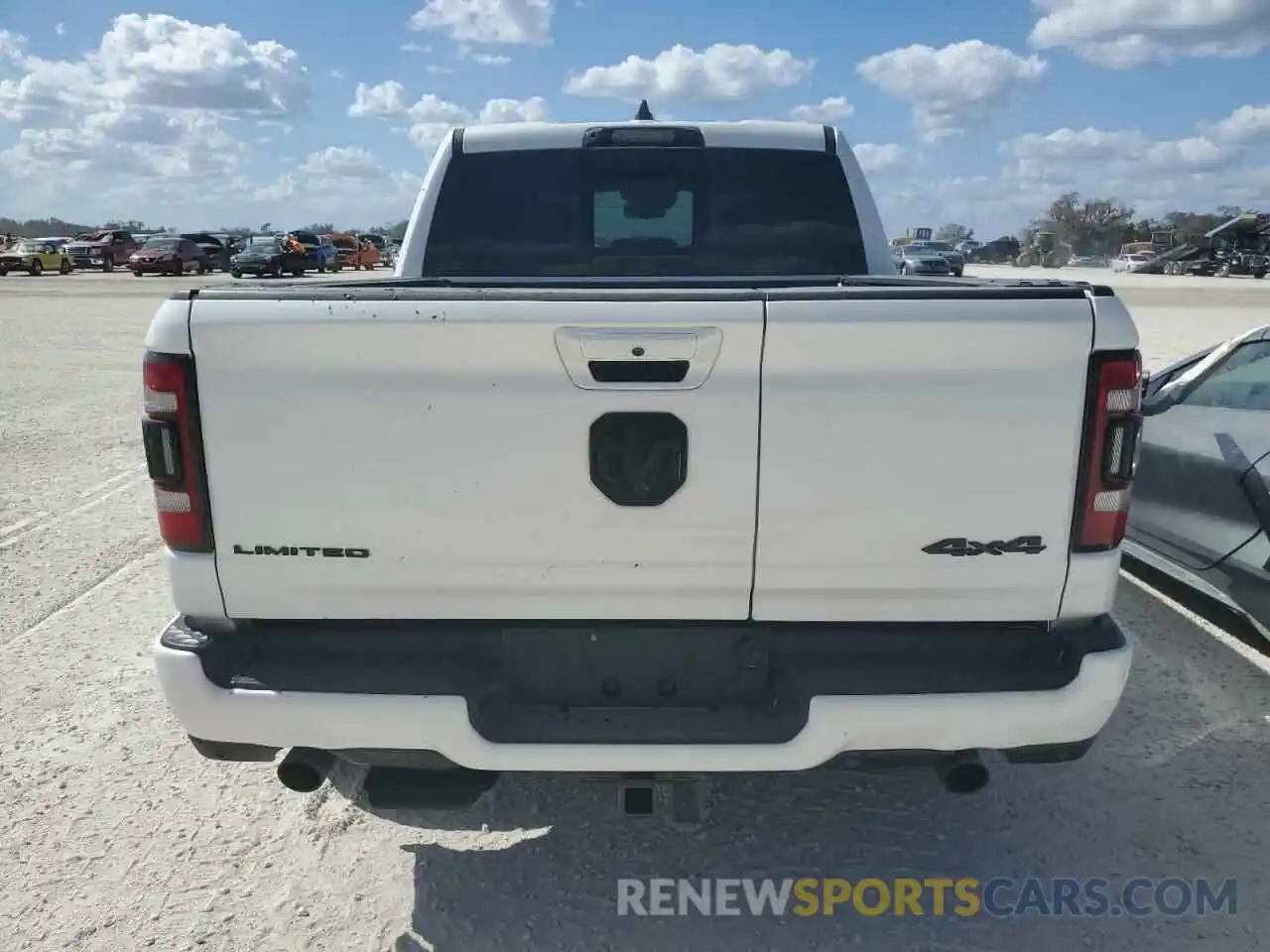 6 Photograph of a damaged car 1C6SRFHT8MN614519 RAM 1500 2021