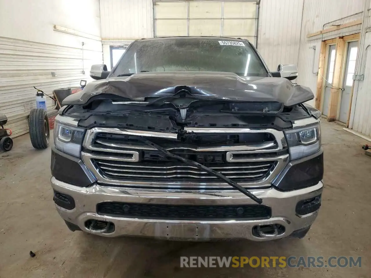 5 Photograph of a damaged car 1C6SRFJT0MN784447 RAM 1500 2021