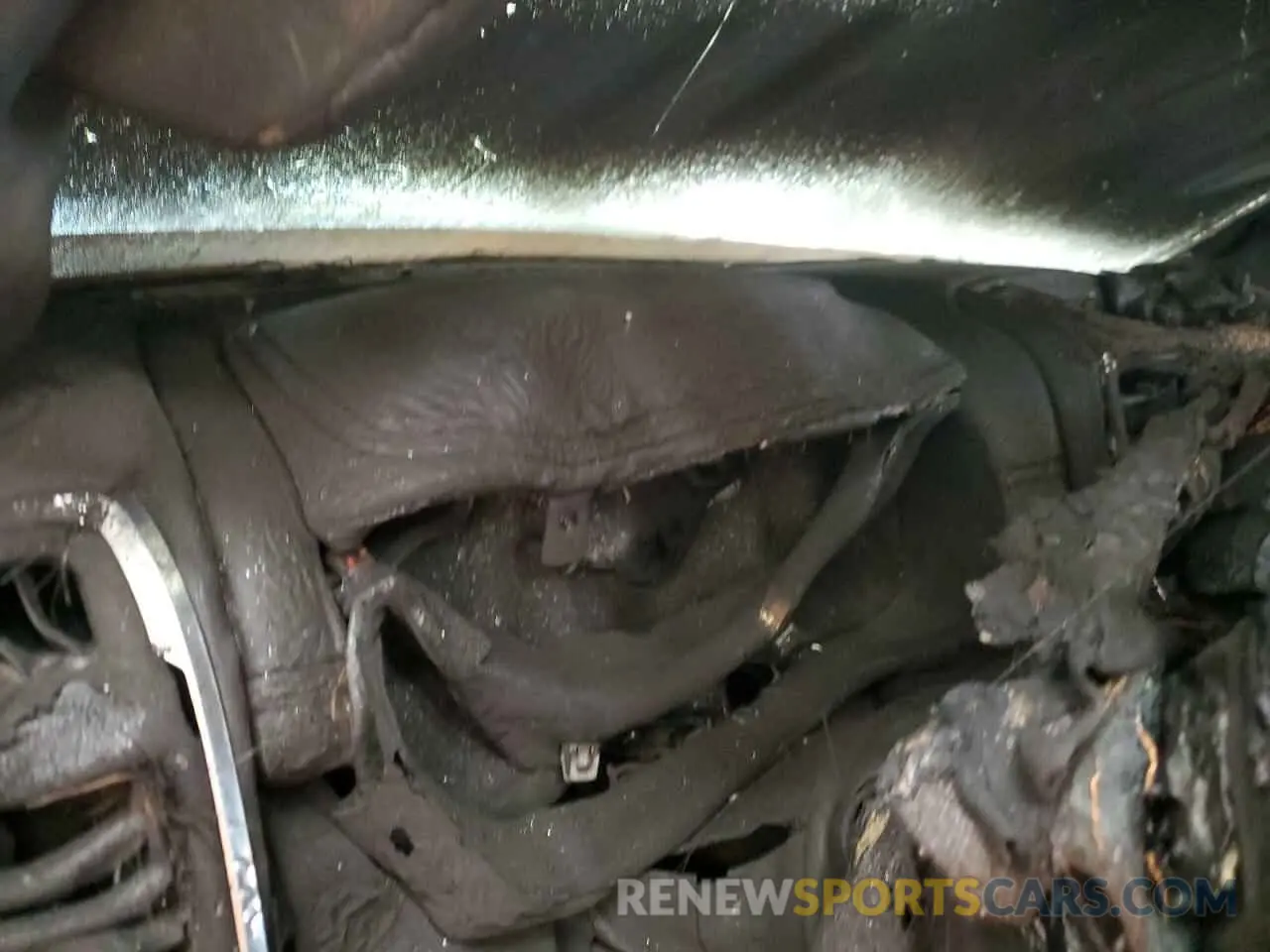 9 Photograph of a damaged car 1C6SRFJT0MN784447 RAM 1500 2021
