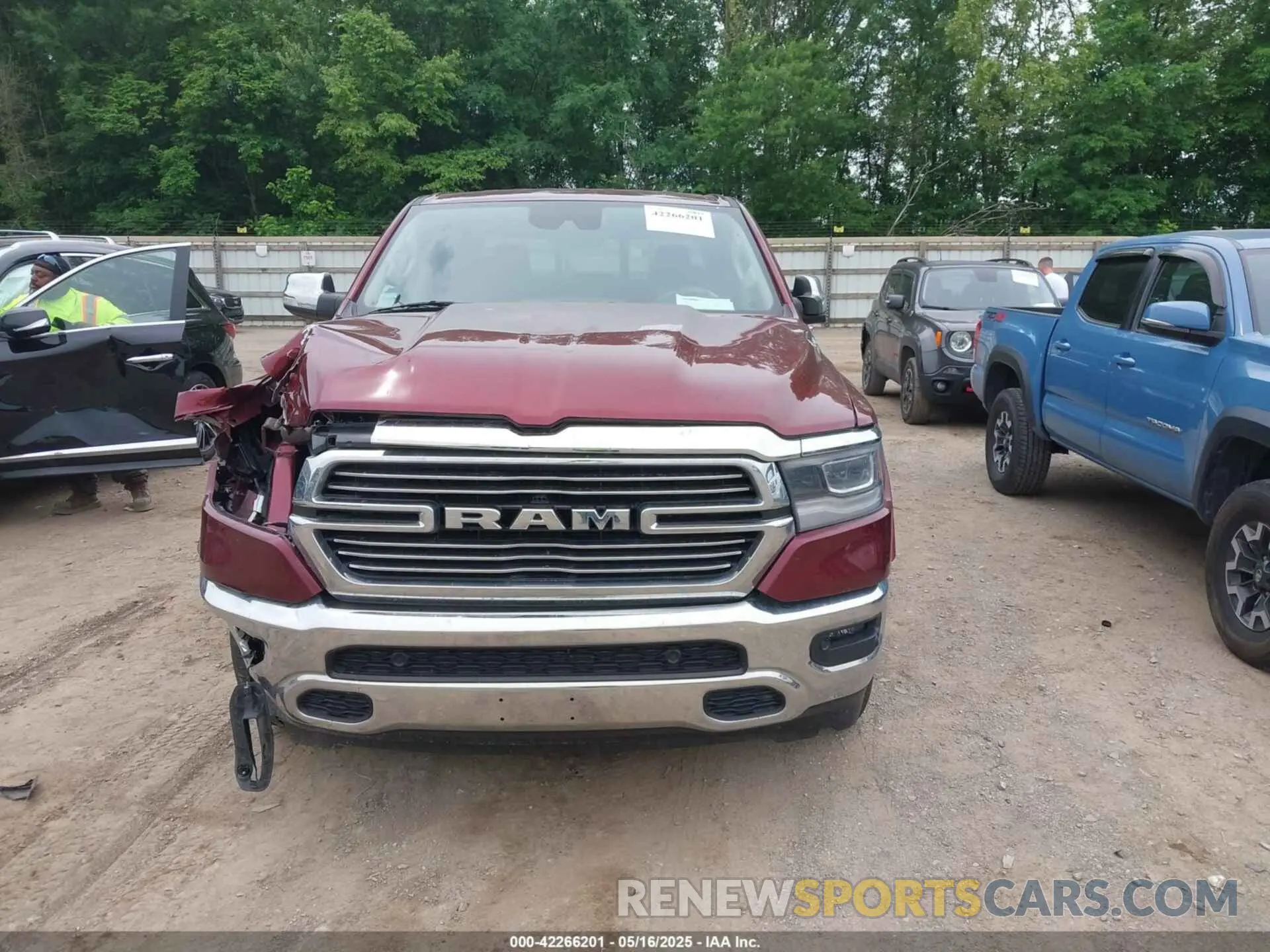 12 Photograph of a damaged car 1C6SRFJT0MN784724 RAM 1500 2021