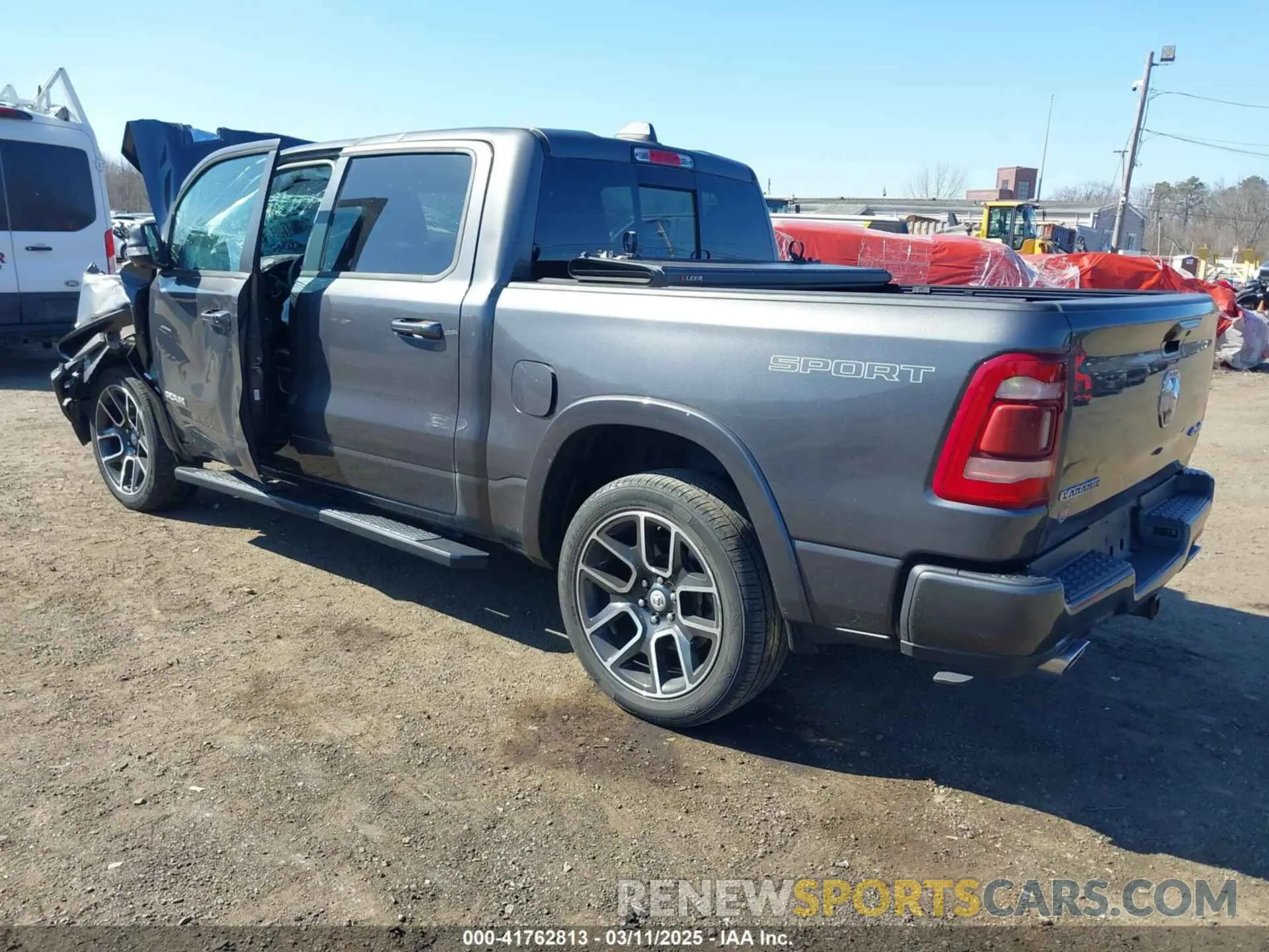 3 Photograph of a damaged car 1C6SRFJT1MN668982 RAM 1500 2021