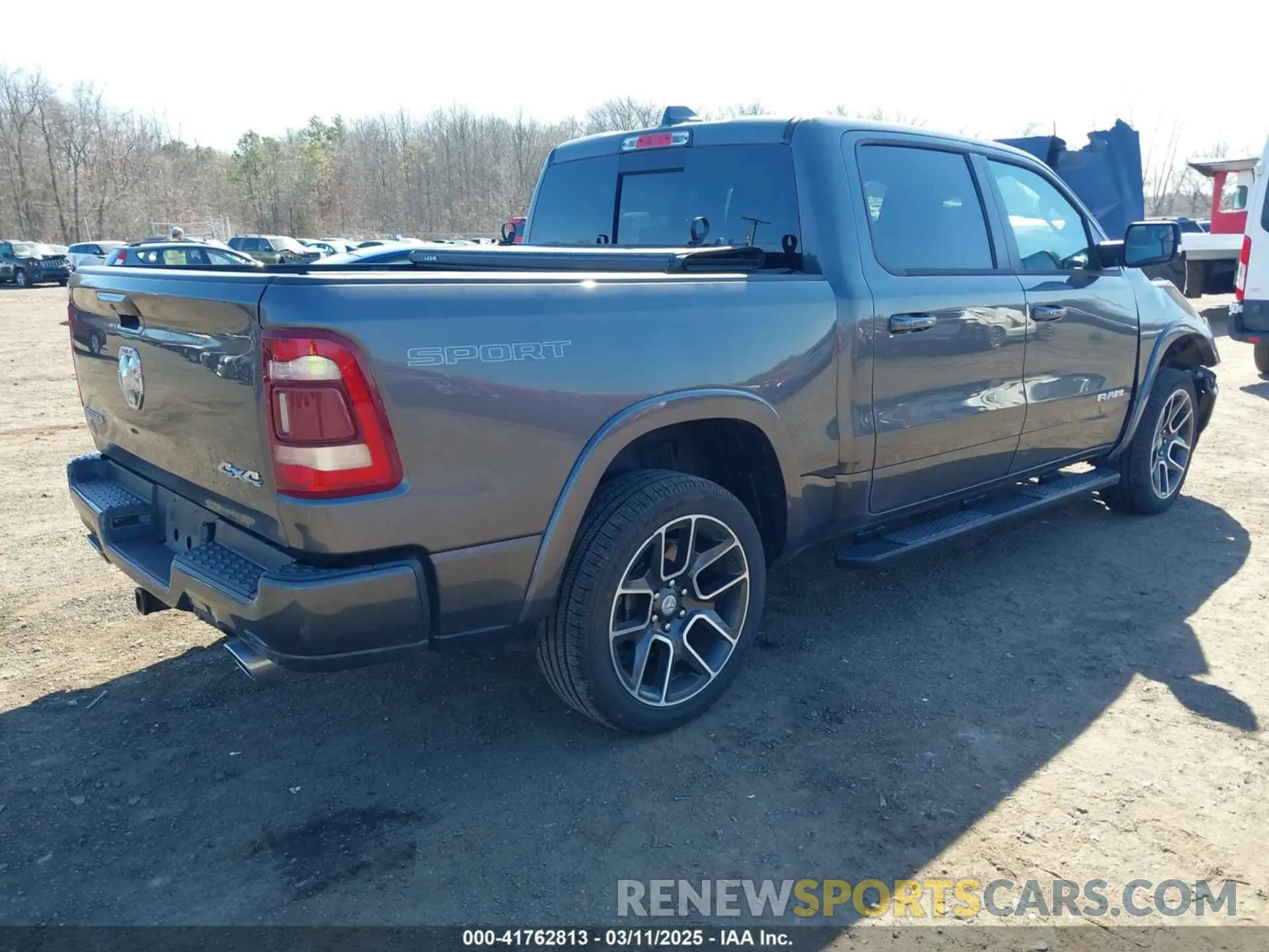 4 Photograph of a damaged car 1C6SRFJT1MN668982 RAM 1500 2021