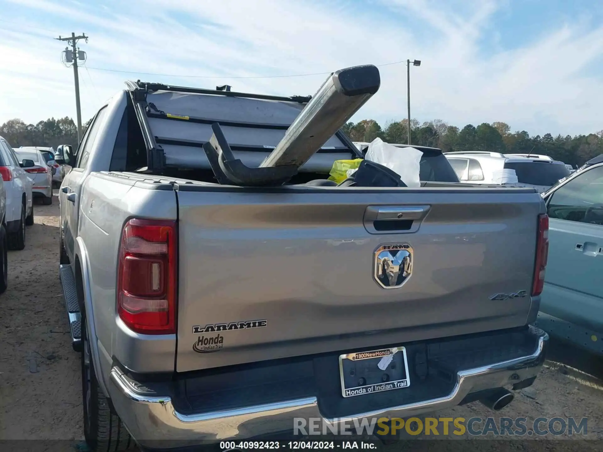 17 Photograph of a damaged car 1C6SRFJT1MN702466 RAM 1500 2021