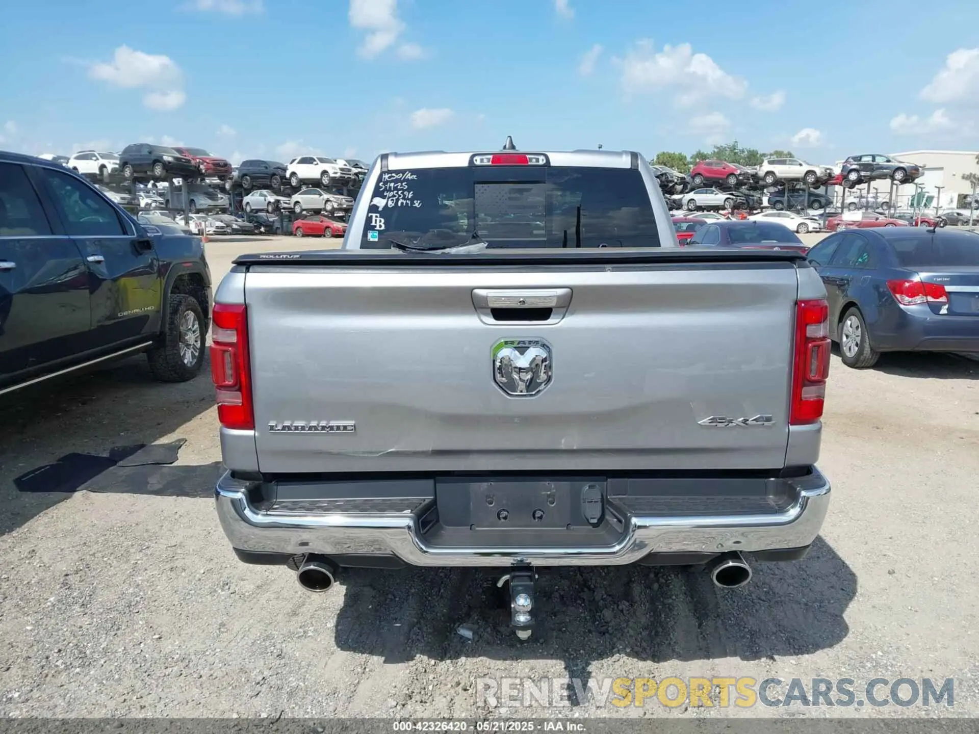 16 Photograph of a damaged car 1C6SRFJT1MN719168 RAM 1500 2021
