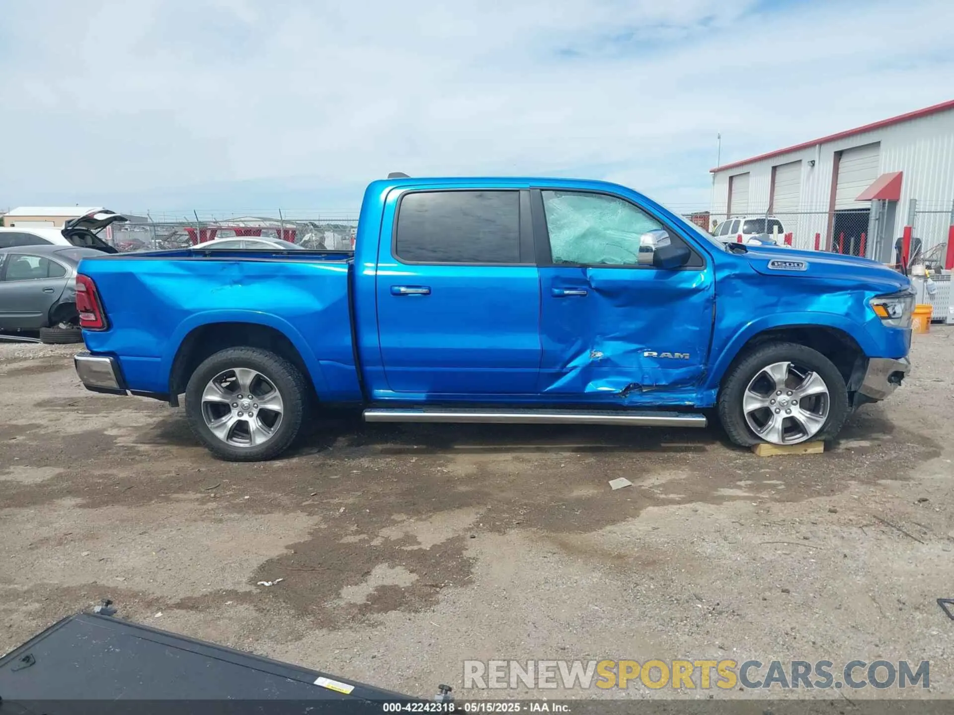 14 Photograph of a damaged car 1C6SRFJT1MN774879 RAM 1500 2021