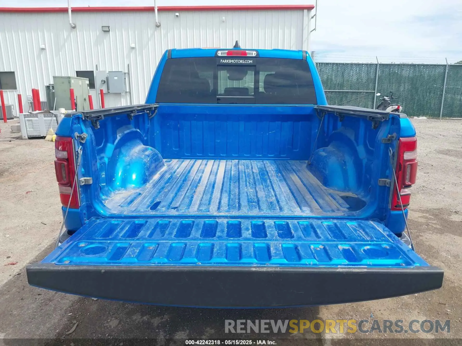 17 Photograph of a damaged car 1C6SRFJT1MN774879 RAM 1500 2021
