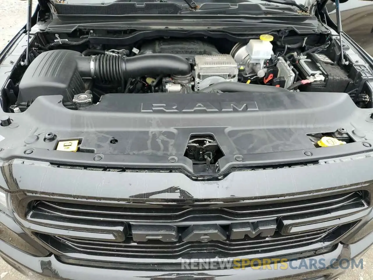 11 Photograph of a damaged car 1C6SRFJT2MN526883 RAM 1500 2021