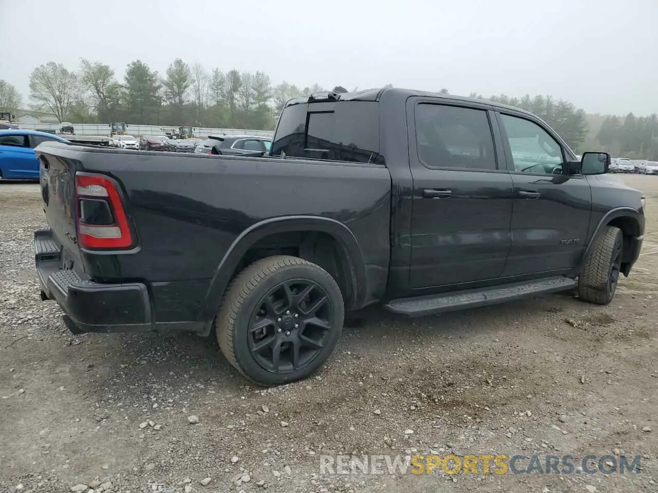3 Photograph of a damaged car 1C6SRFJT2MN526883 RAM 1500 2021