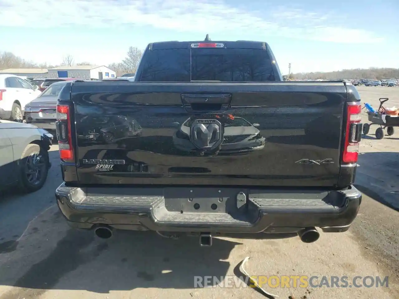 6 Photograph of a damaged car 1C6SRFJT4MN764833 RAM 1500 2021