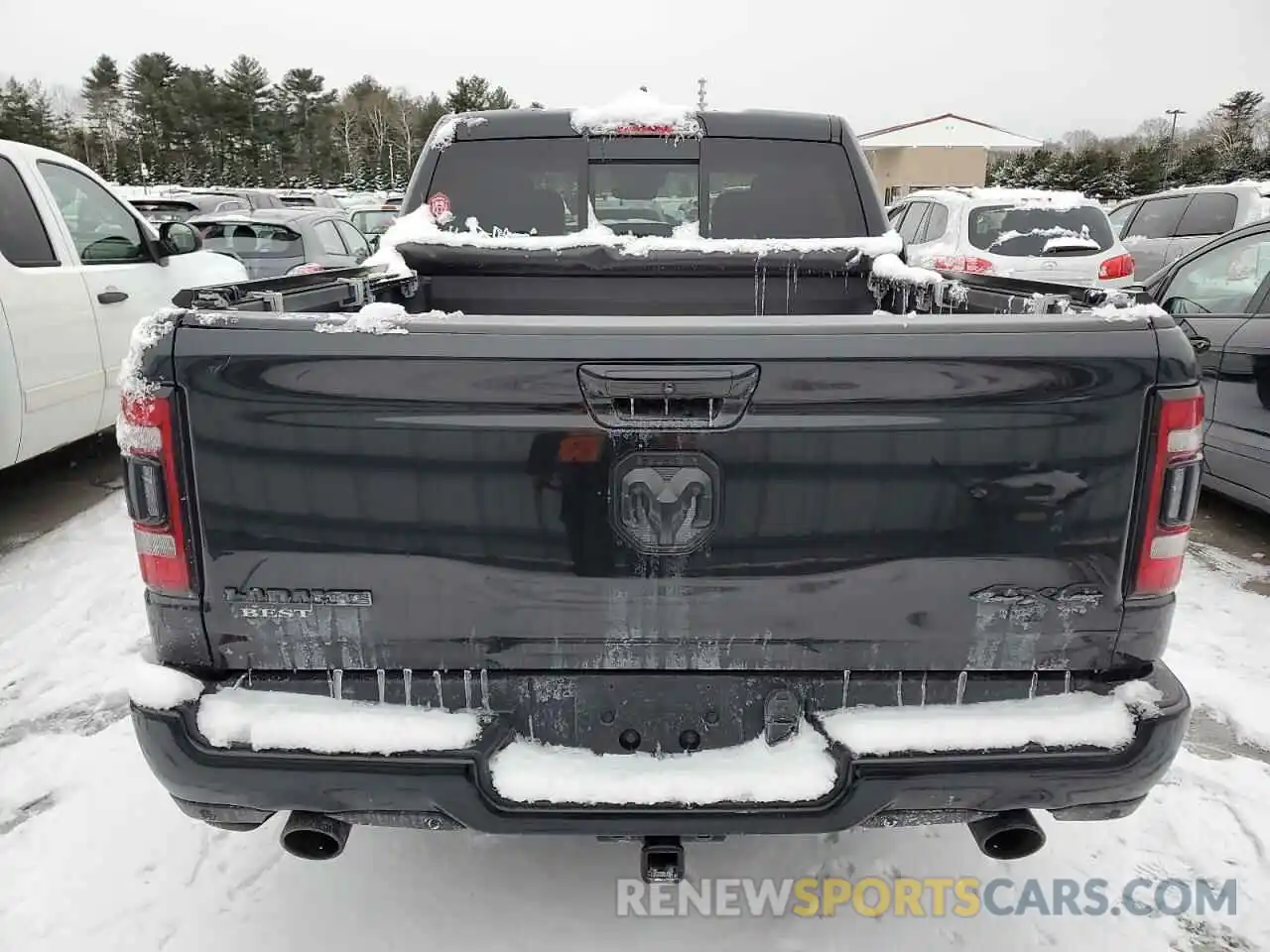 6 Photograph of a damaged car 1C6SRFJT5MN588360 RAM 1500 2021