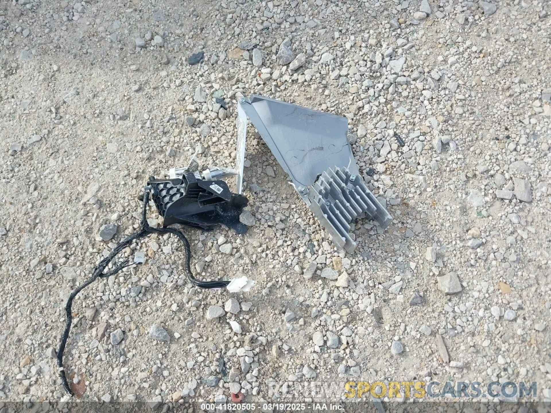 12 Photograph of a damaged car 1C6SRFJT5MN716600 RAM 1500 2021