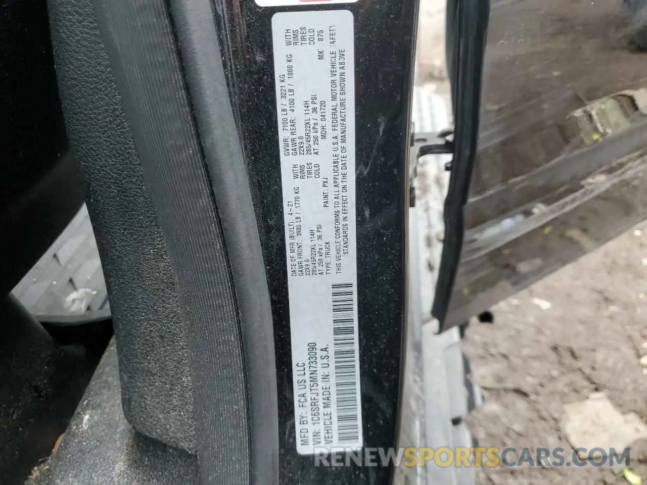 12 Photograph of a damaged car 1C6SRFJT5MN733090 RAM 1500 2021