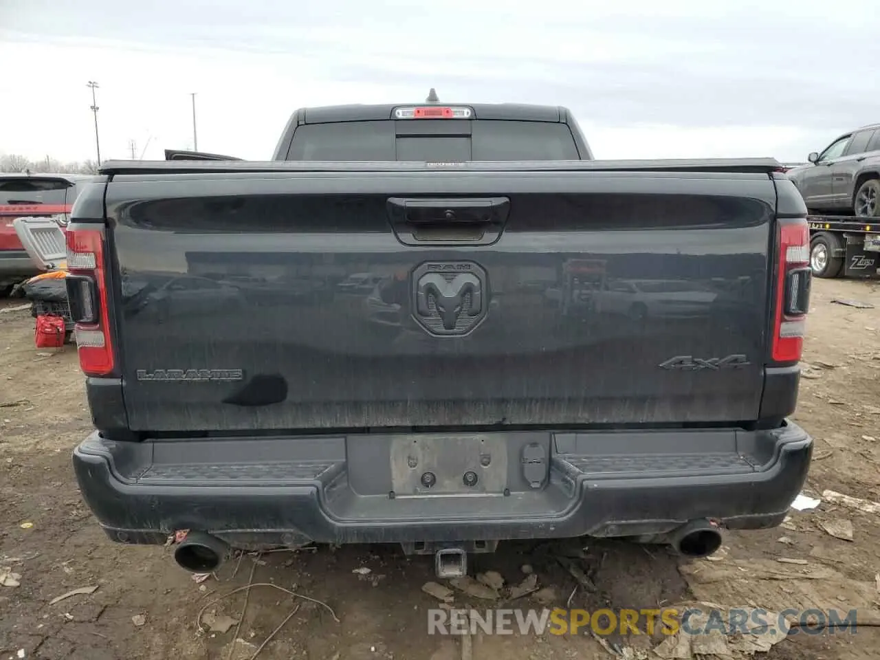 6 Photograph of a damaged car 1C6SRFJT5MN733090 RAM 1500 2021