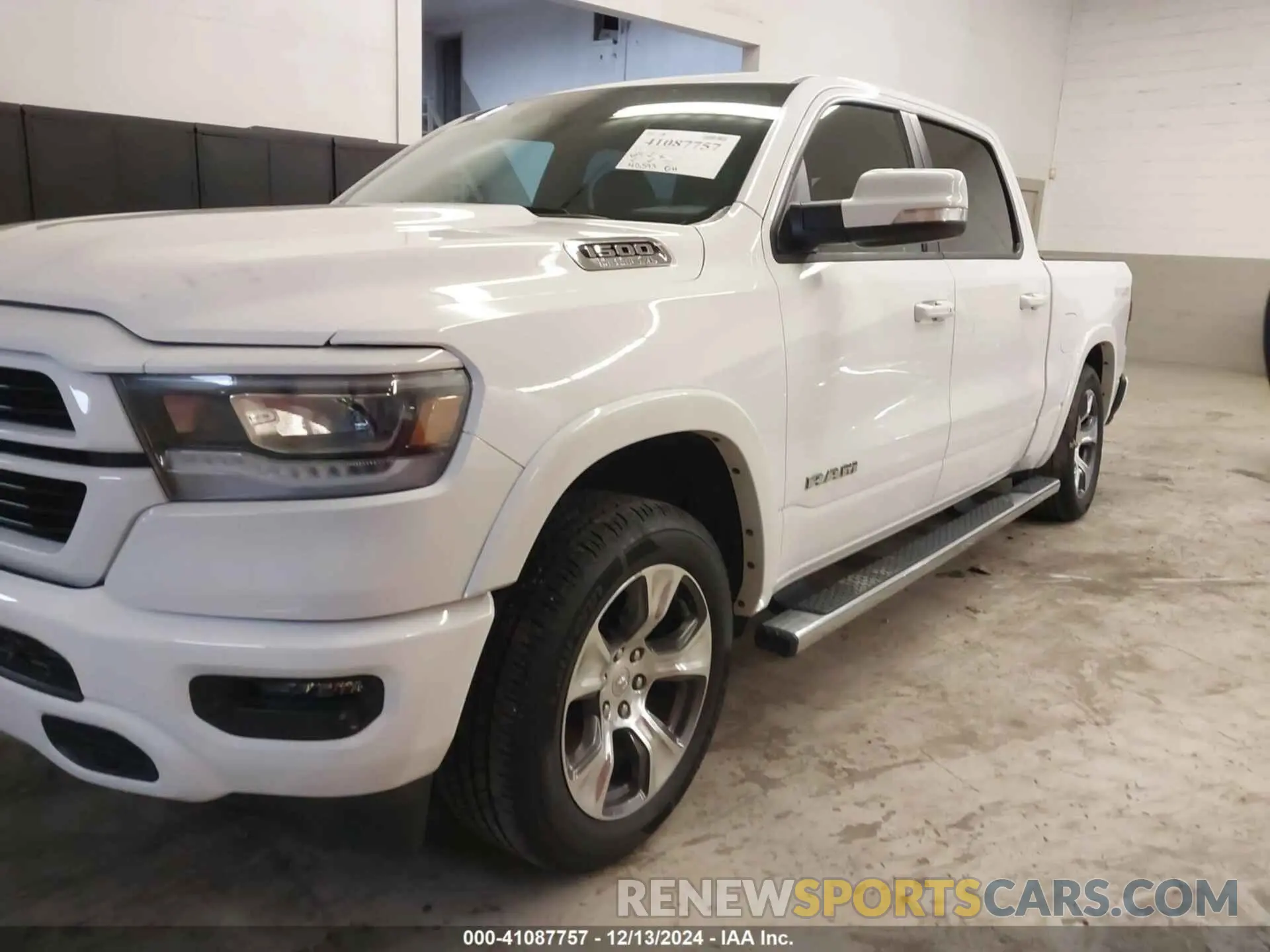 2 Photograph of a damaged car 1C6SRFJT6MN671456 RAM 1500 2021