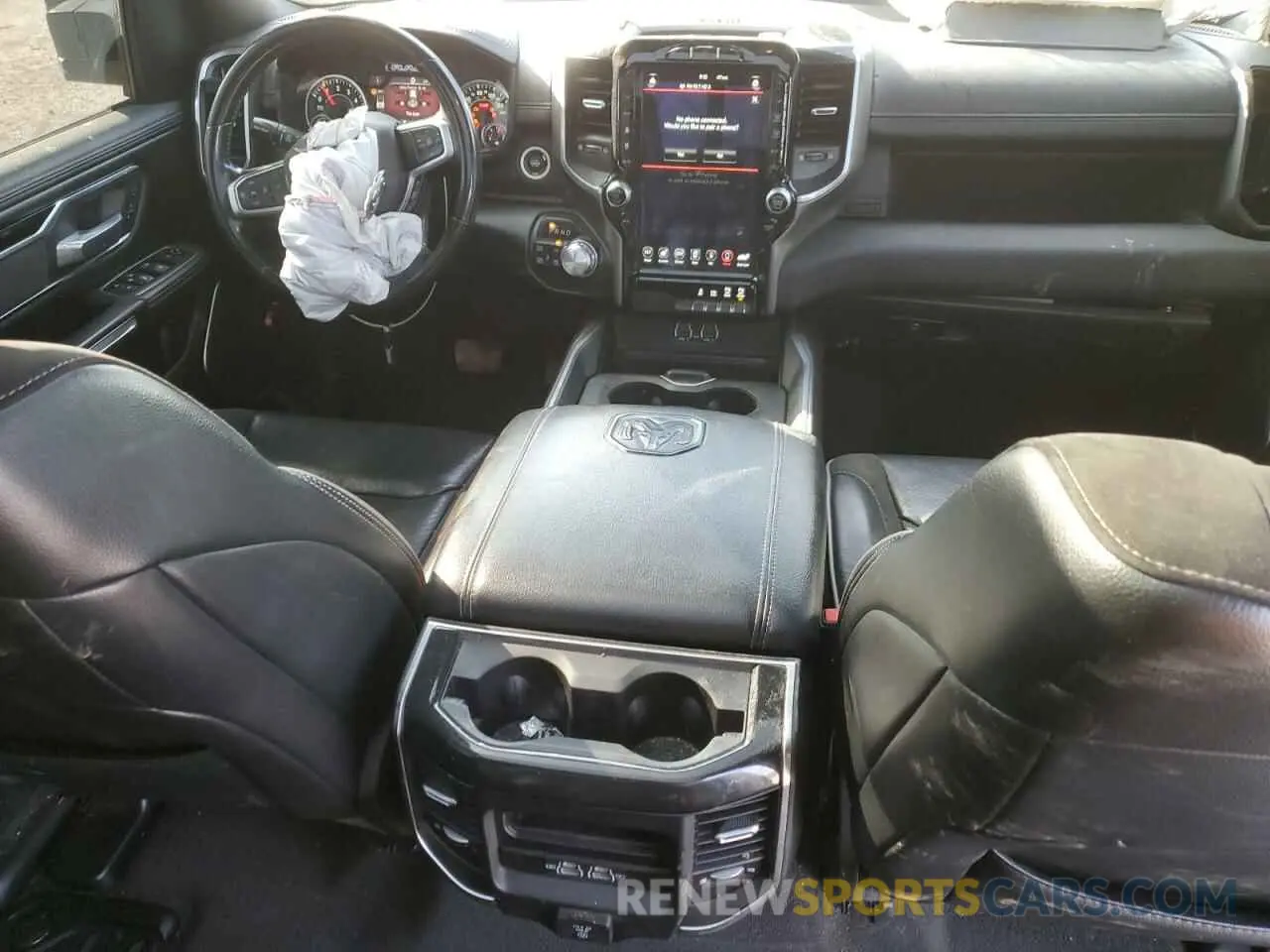 8 Photograph of a damaged car 1C6SRFJT8MN516777 RAM 1500 2021