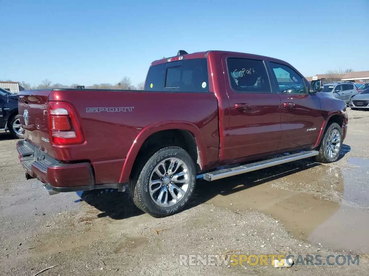 3 Photograph of a damaged car 1C6SRFJT9MN683066 RAM 1500 2021