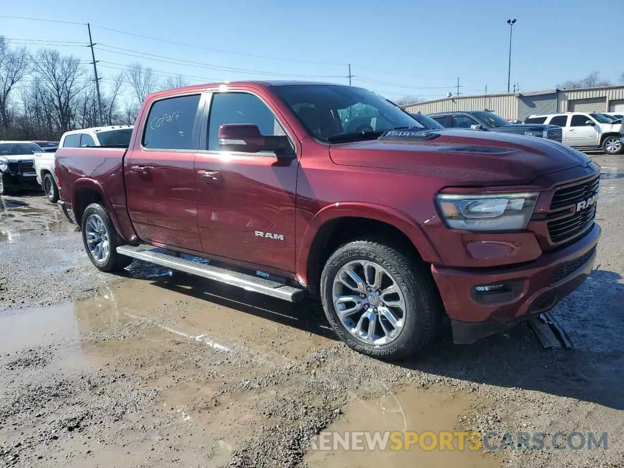 4 Photograph of a damaged car 1C6SRFJT9MN683066 RAM 1500 2021