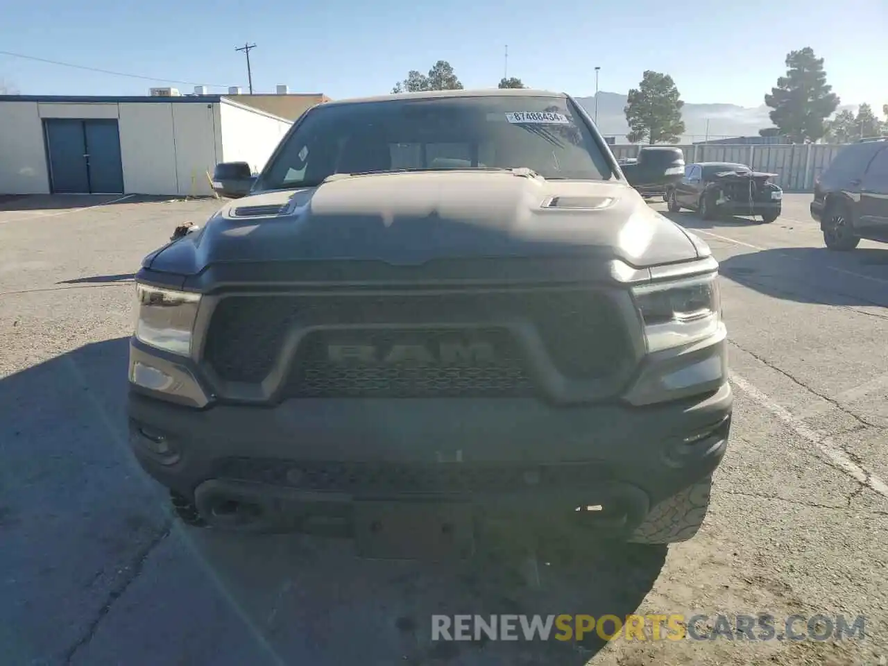 5 Photograph of a damaged car 1C6SRFLT4MN563379 RAM 1500 2021