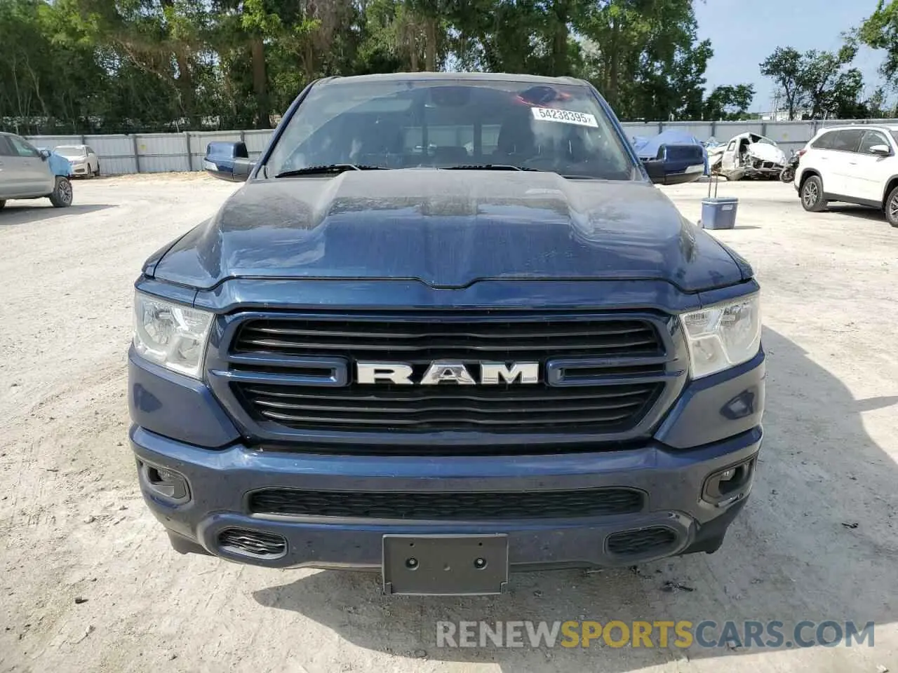 5 Photograph of a damaged car 1C6SRFMT0MN725619 RAM 1500 2021