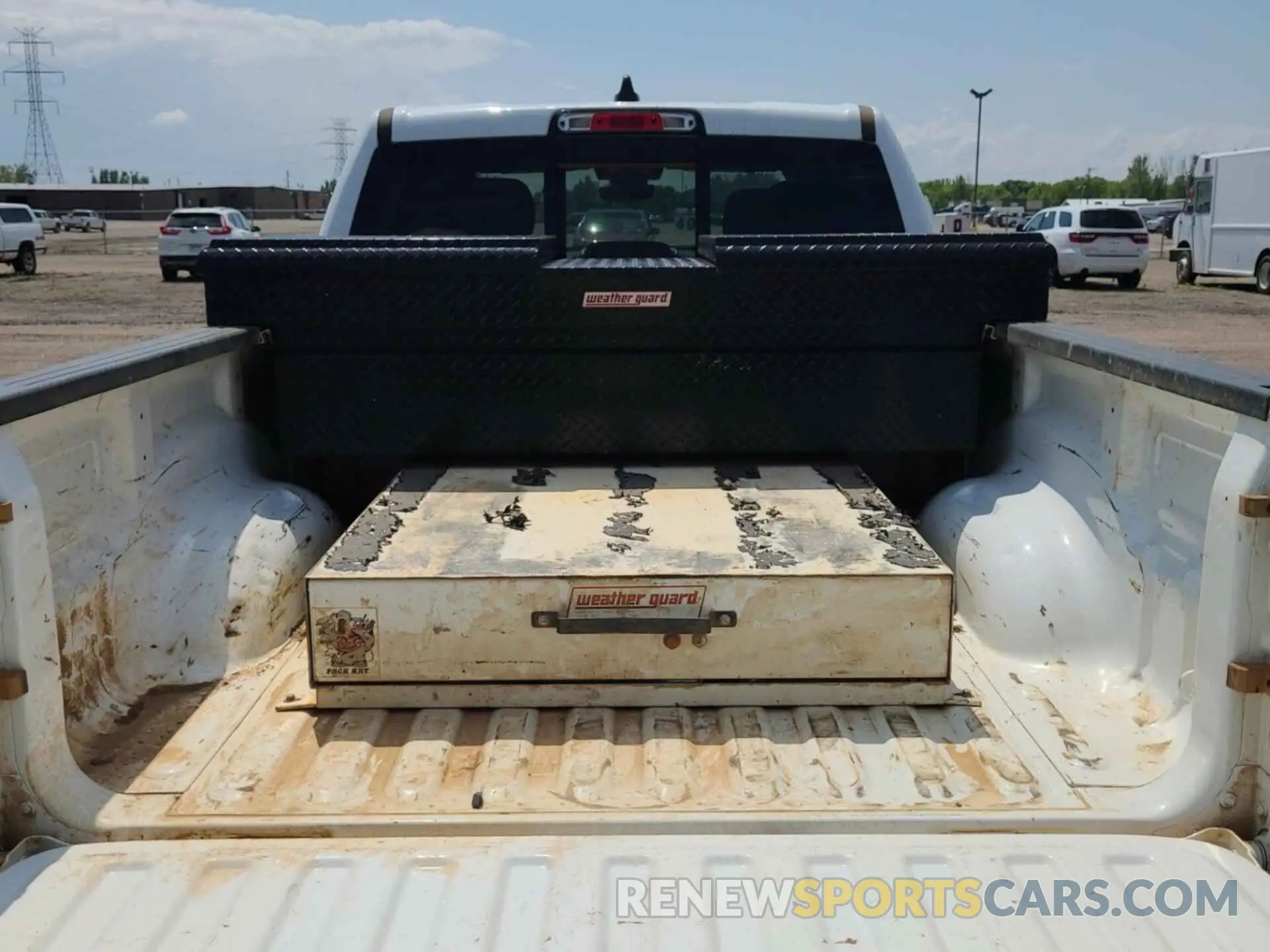 15 Photograph of a damaged car 1C6SRFMT1MN714659 RAM 1500 2021