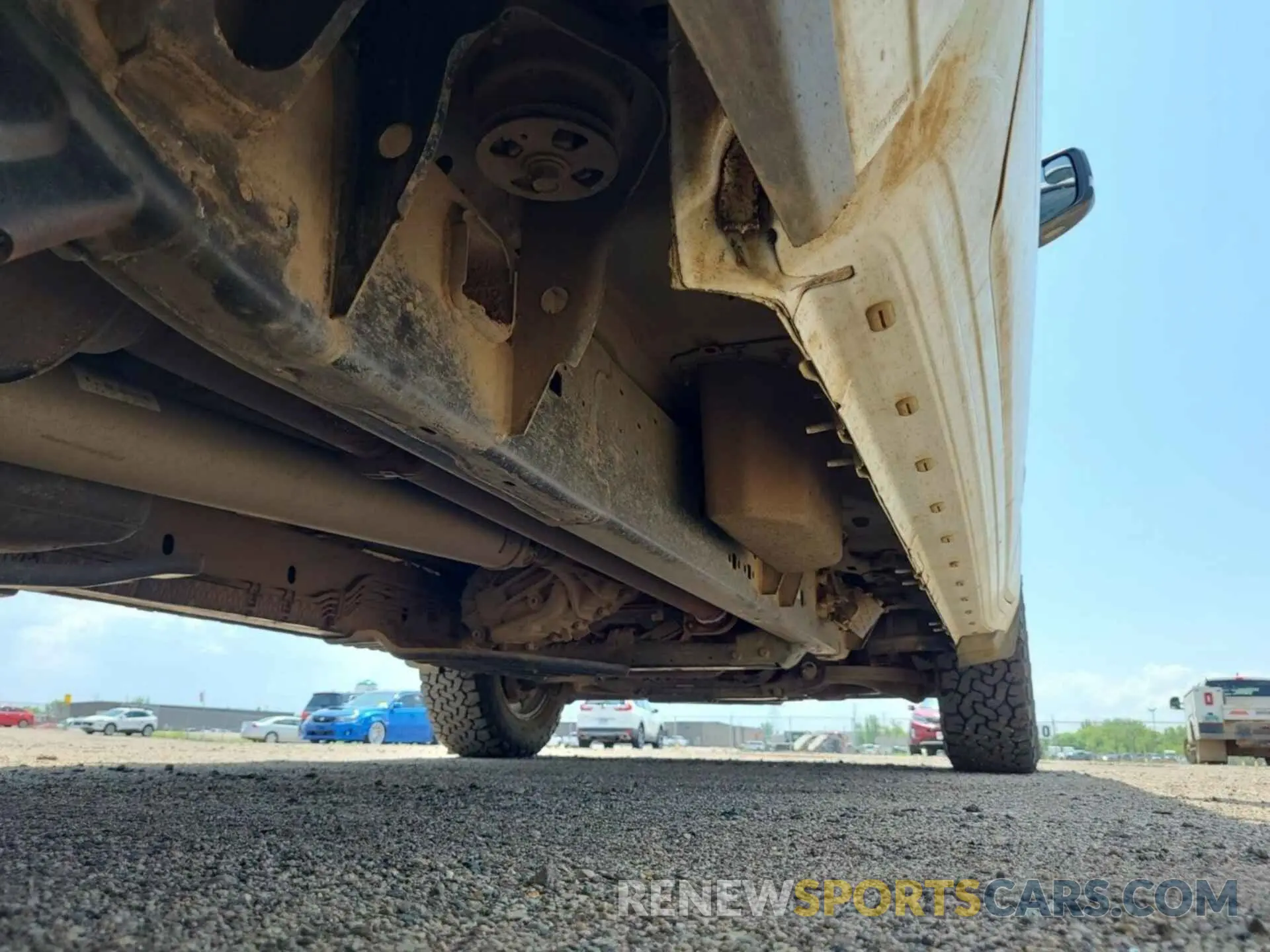 25 Photograph of a damaged car 1C6SRFMT1MN714659 RAM 1500 2021