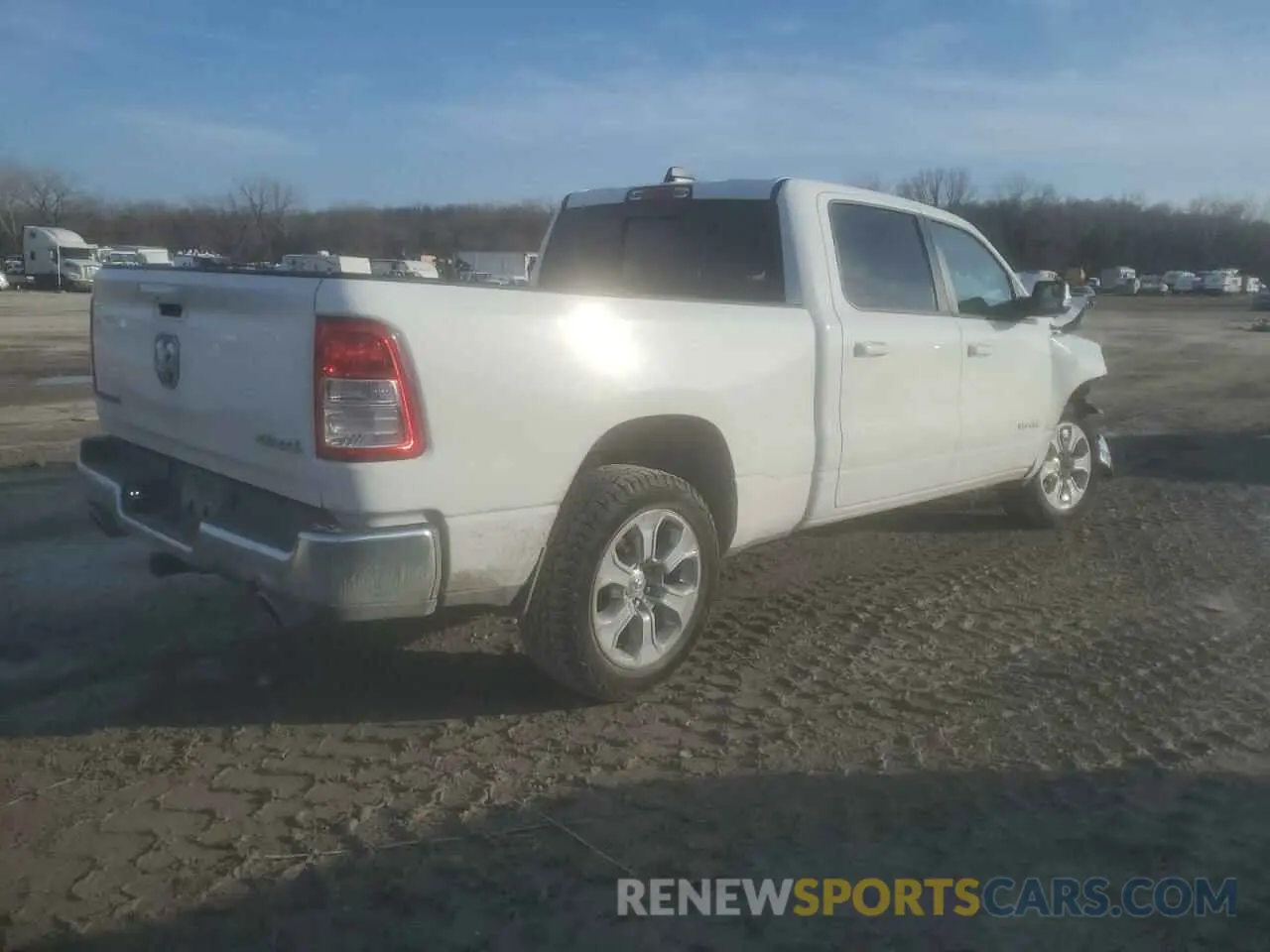 3 Photograph of a damaged car 1C6SRFMT3MN546006 RAM 1500 2021